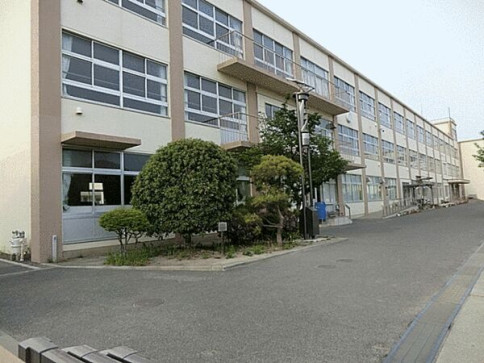 茅ヶ崎市立松浪中学校