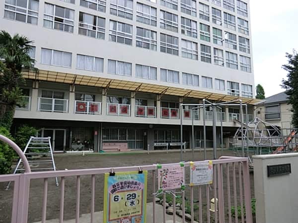 西荻学園幼稚園まで約395m