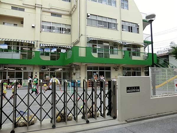 西日暮里保育園まで約430m