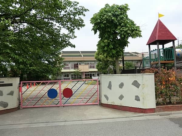 千鶴幼稚園まで約360m