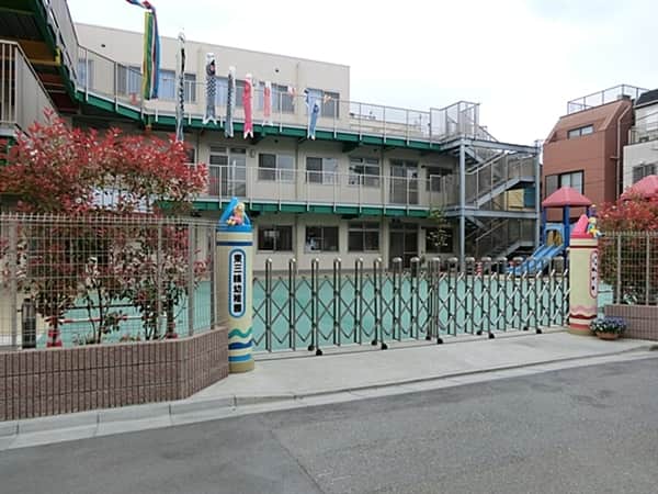 東三輪幼稚園まで約335m