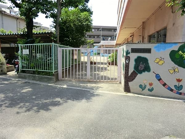 宝保育園まで約1034m
