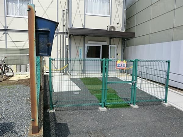 練馬仲町保育園まで約693m