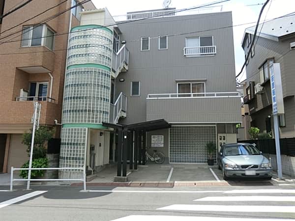 荻原医院まで約34m