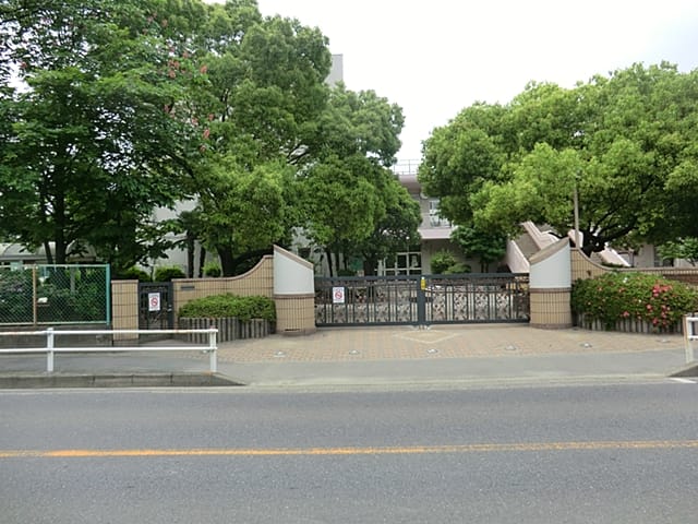 さいたま市立辻小学校