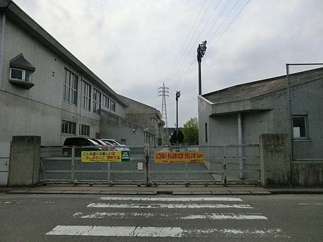 川口市立辻小学校