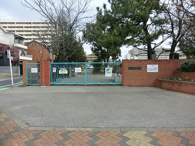 川口市立領家小学校