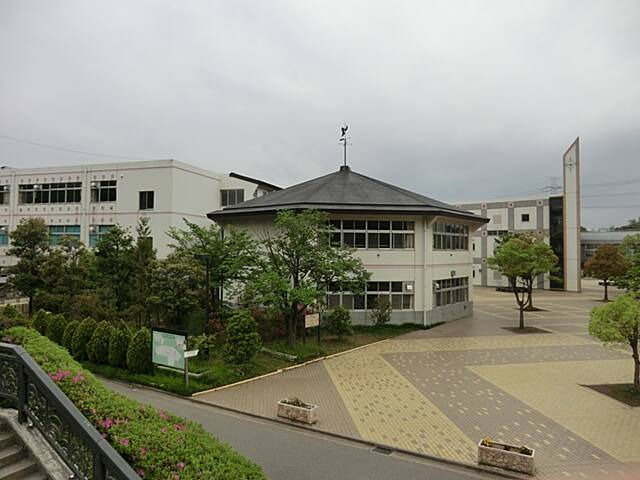 川口市立戸塚西中学校