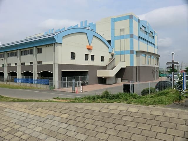 川口市立南中学校