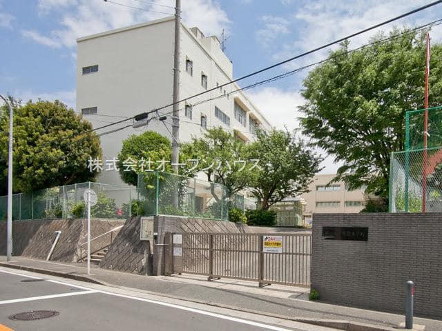 横浜市立馬場小学校