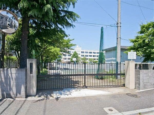 横浜市立大綱小学校