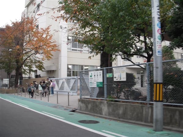 名古屋市立杉村小学校