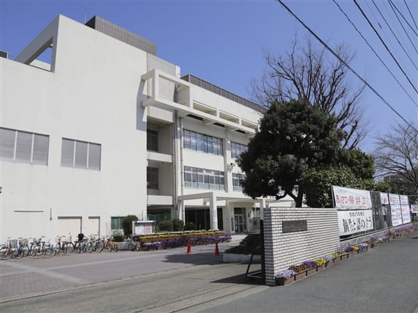 福岡市立板付中学校