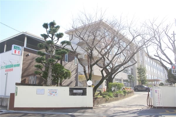 福岡市立弥永小学校