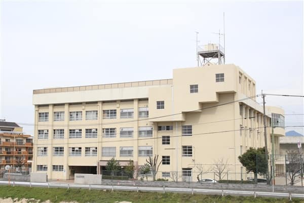 福岡市立宮竹中学校