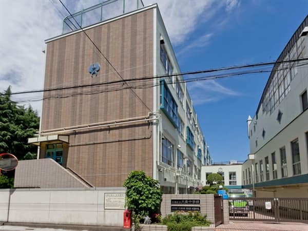 目黒区立大鳥中学校