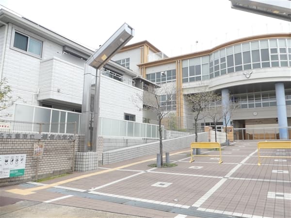名古屋市立御劔小学校