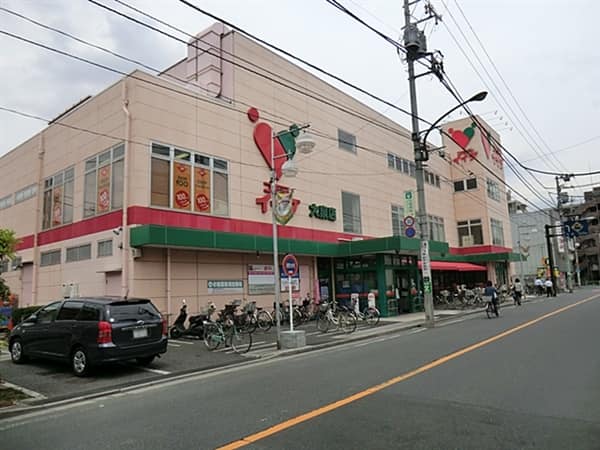 コモディイイダ大泉店まで約655m