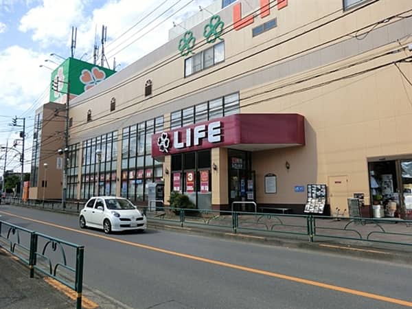 ライフ西大泉店まで約649m