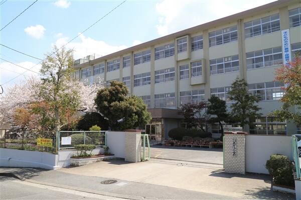 福岡市立南片江小学校