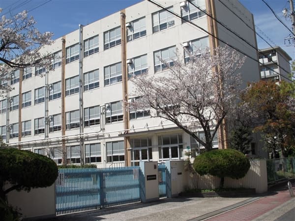 名古屋市立本城中学校