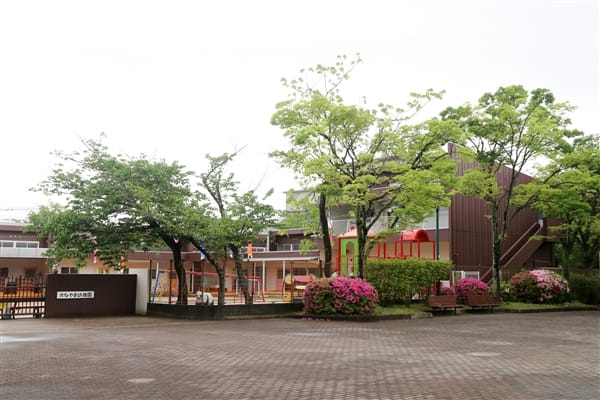 かなやま幼稚園まで約1431m