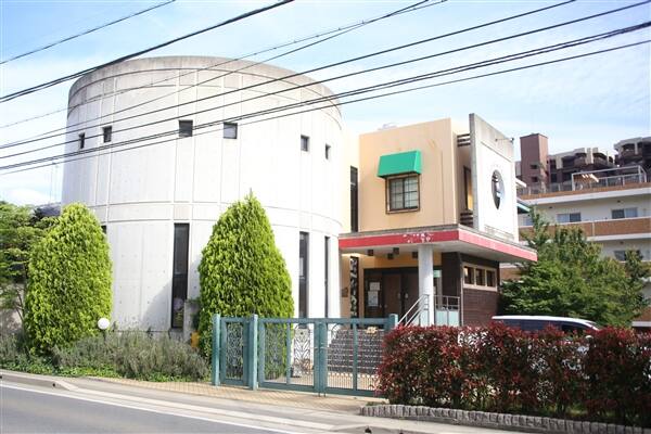 長丘幼稚園第二園舎アプランドルまで約639m