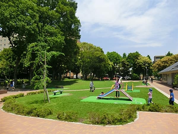目白台運動公園まで約799m