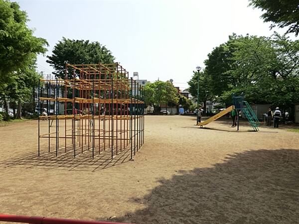 鳩ヶ谷緑町２丁目公園まで約1089m