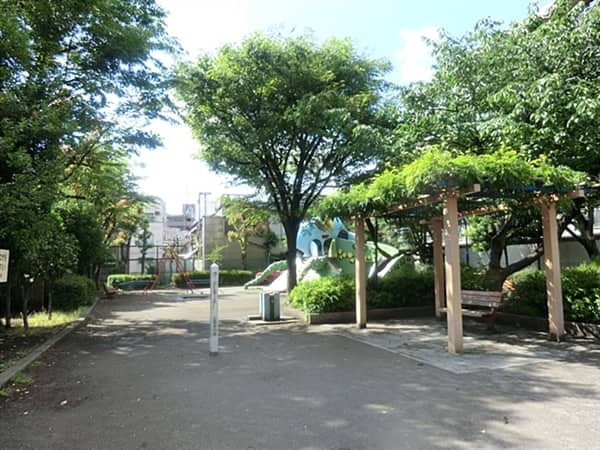 堀切東公園まで約813m