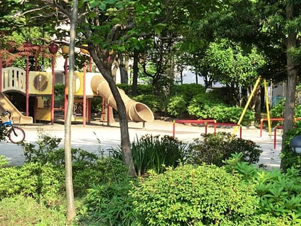 篠崎六丁目公園まで約1495m