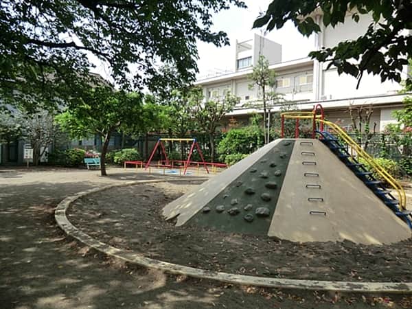 田園調布一丁目東公園まで約978m