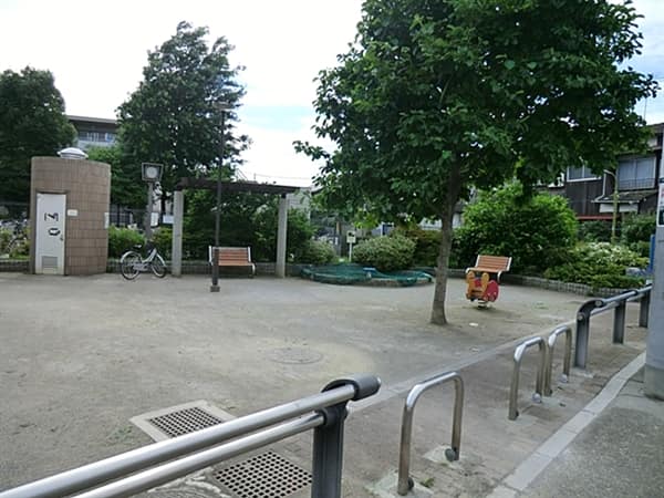 井草東公園まで約681m