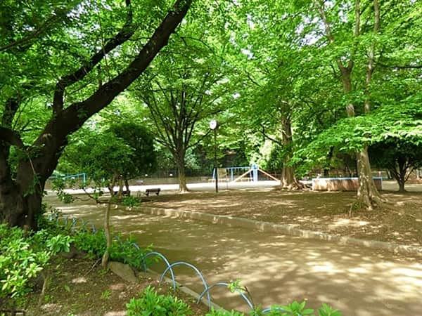 高稲荷公園まで約1361m