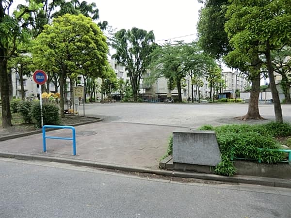 上石神井公園まで約804m