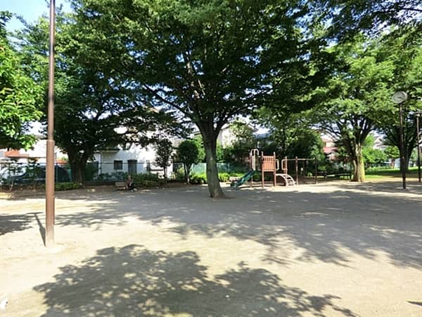 西大泉こぐれ公園まで約1314m