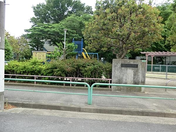 ふたば児童遊園まで約1329m