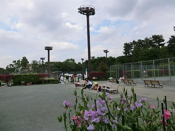 府中の森公園まで約963m
