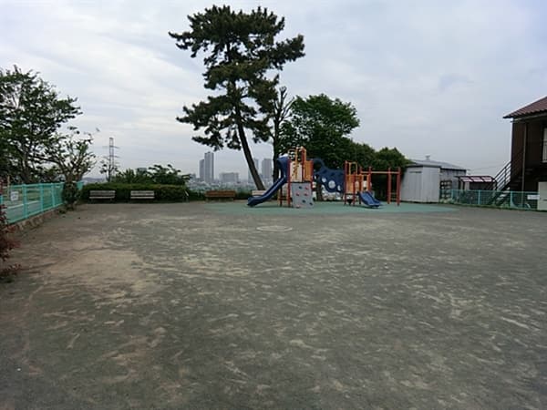 井田伊勢台公園まで約1411m