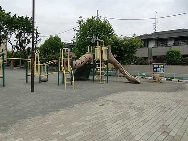 井田杉山町公園まで約587m