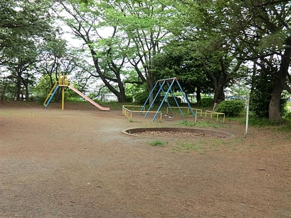 土橋１丁目公園まで約654m