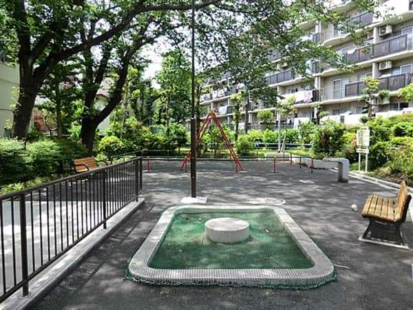 汲沢町第四公園まで約1270m