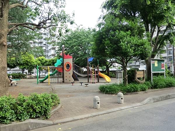 大野台なかよし公園まで約912m