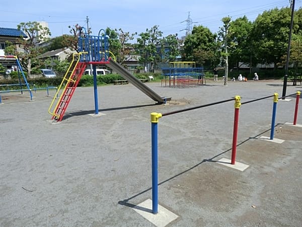 六実第２公園まで約1419m