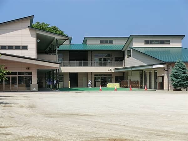 まるやま幼稚園まで約694m