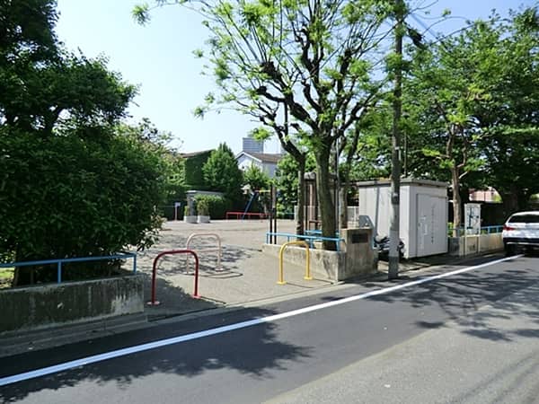 鵜の木二丁目児童公園まで約414m