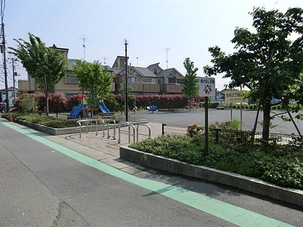 生田二丁目公園まで約749m