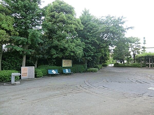 御嶽森公園まで約863m