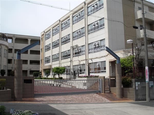 名古屋市立左京山中学校