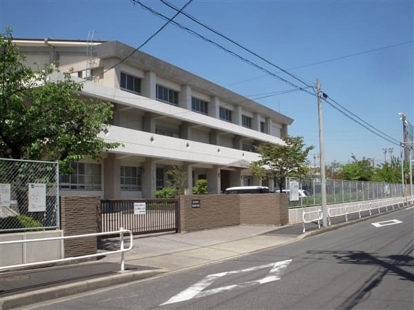 名古屋市立名南中学校